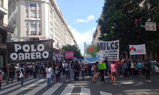 Gran Marcha al Obelisco y al Ministerio de Desarrollo Territorial y Hábitat