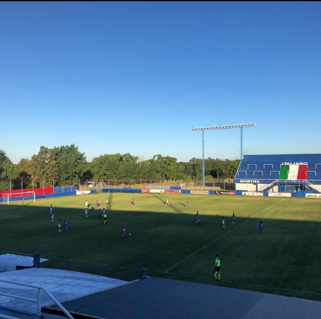 Club Sportivo Italiano - Campo Deportivo - Ciudad Evita