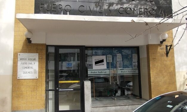 Quilmes: la Justicia ordenó reincorporar a un alumne