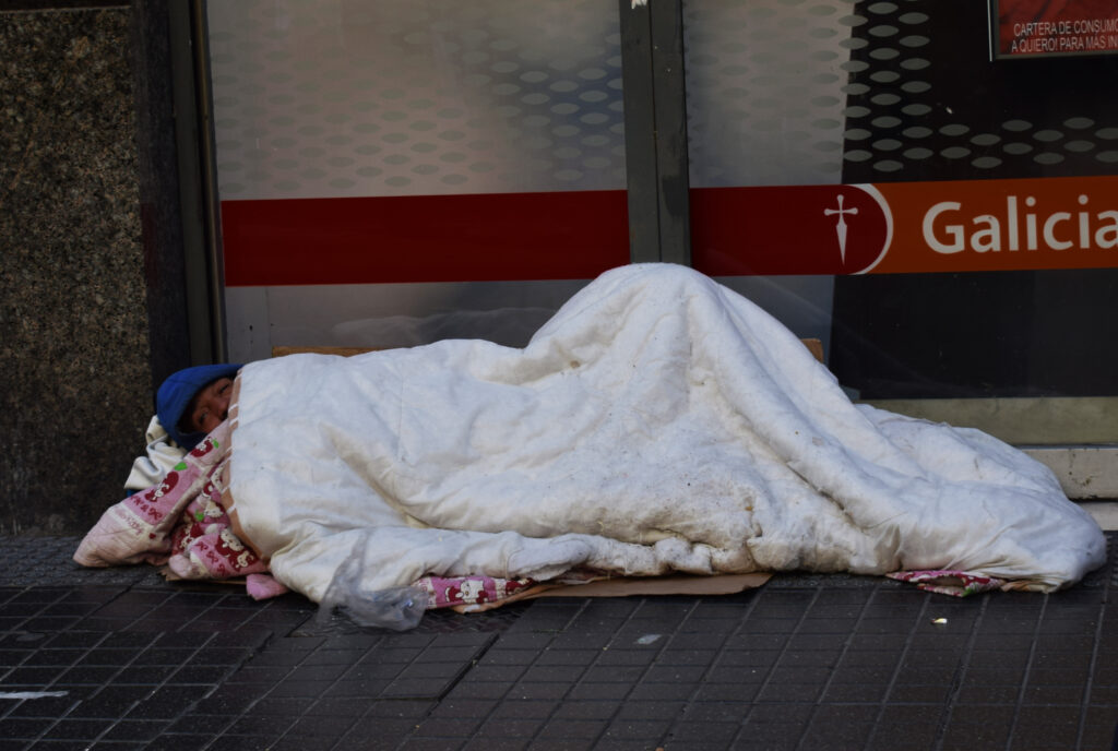 la pobreza se siente en los barrios