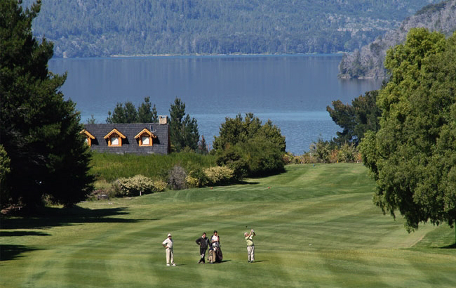 1408900904 dsc2040pharelauquen golf and country club patagonia web copia