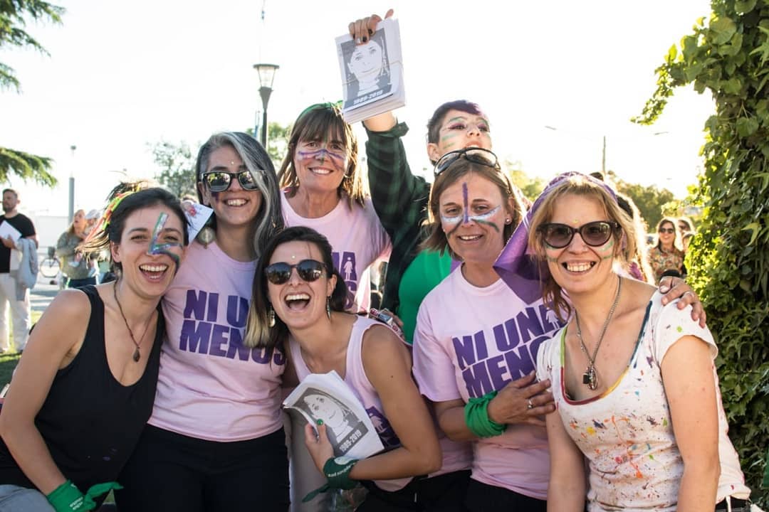 Integrantes de la Colectiva Feminista Ni una Menos de Tres Arroyos.