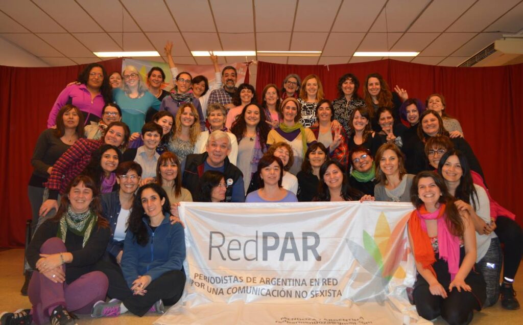 Foto 1 Integrantes de la Red PAR en el decimo aniversario de la misma Credito @PARPeriodistasdeArgentinaenRedporunaComunicacionnoSexista Paula Daguerre 1