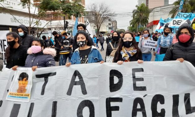 El Reclamo de justicia por Josue llegó al Gobernador