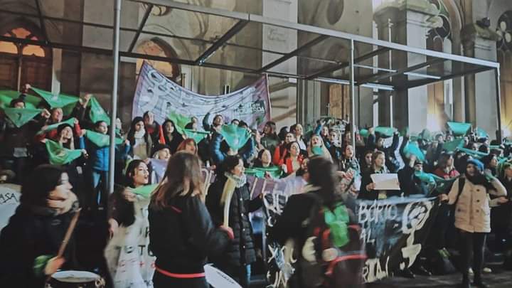 Foto 2 Marcha a favor de la legalizacion del aborto legal seguro y gratuito Foto gentileza de Itati Arigo Paula Daguerre