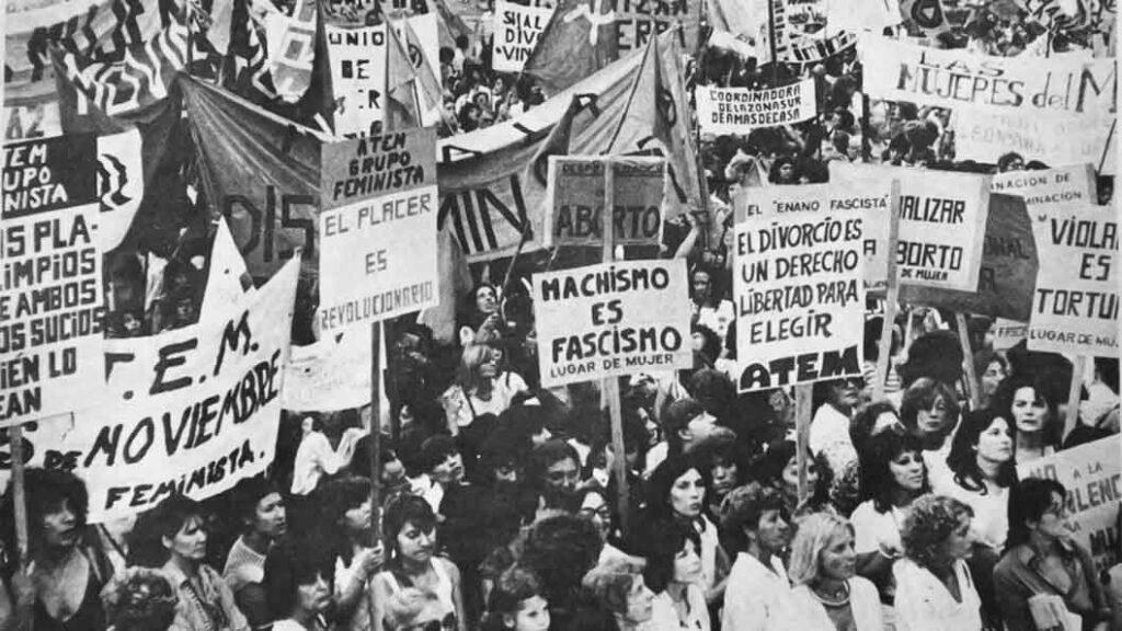 foto 1 marcha por el aborto 1984 Romina Natalia 1