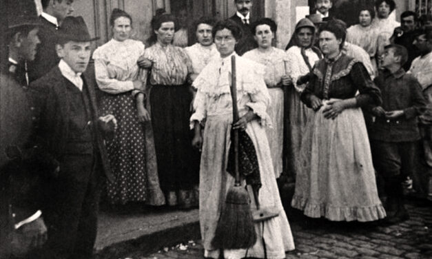 La huelga de las escobas: mujeres unidas frente a la suba de alquileres