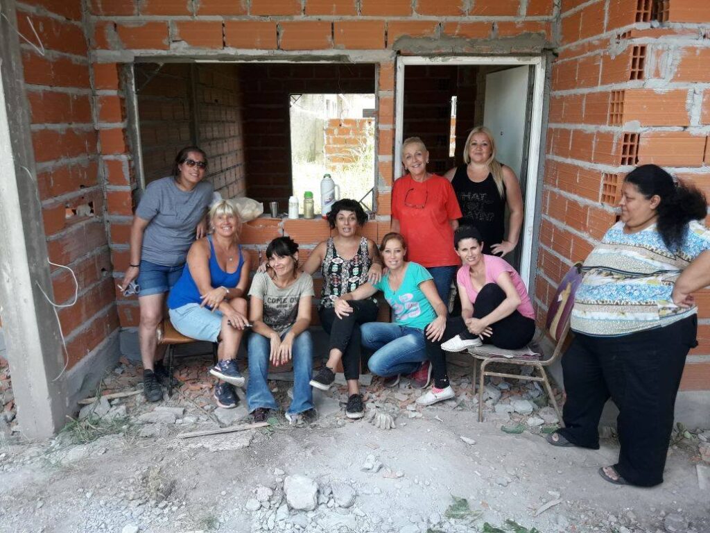 Mujeres de la Cooperativa La Primera del Gallo