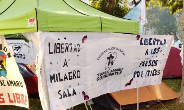 Plaza de Mayo: 2000 carpas por Milagro Sala