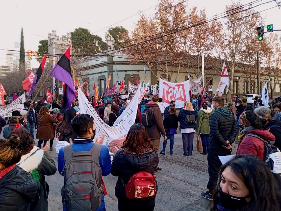 Manifestantes marchando Fede Wajchman