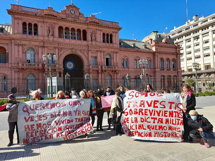 Familiares sobrevivientes de femicidios Plaza de Mayo