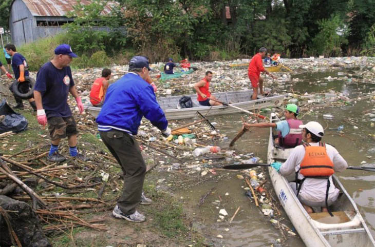 Jornada de limpieza río Paraná