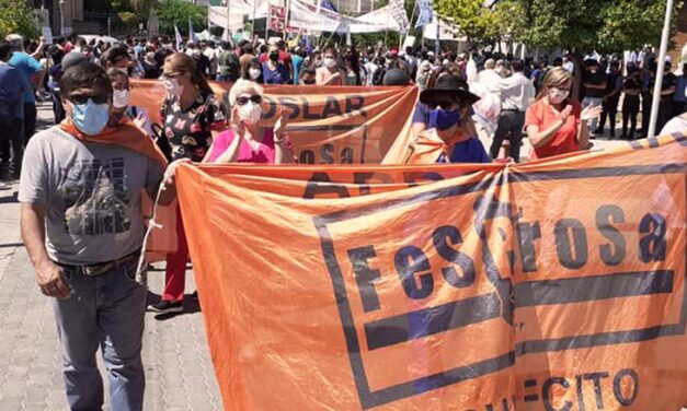 La Rioja: Paro y movilización de les profesionales de la Salud