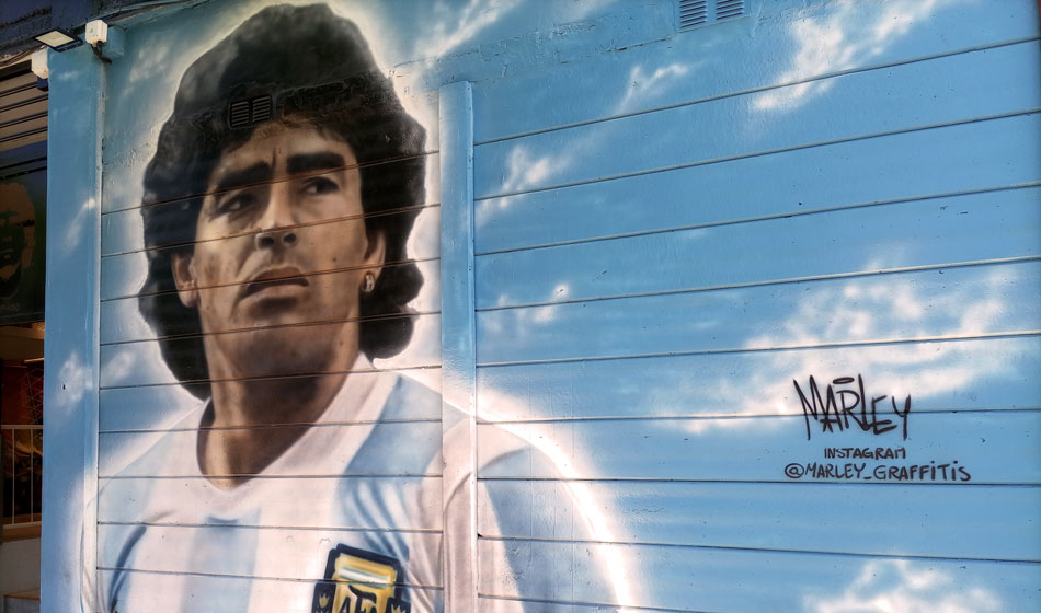 CARRUSEL4 Maradona el primer cumpleanos sin el 10 visitamos La Paternal Lucas Carballo Creditos Facundo Garcia