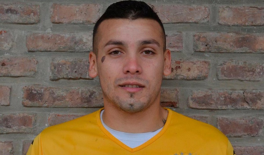 Un futbolista perdió todo por un incendio y necesita ayuda 1 DHDKwspXgAEwSro 1 Sofia Santilli