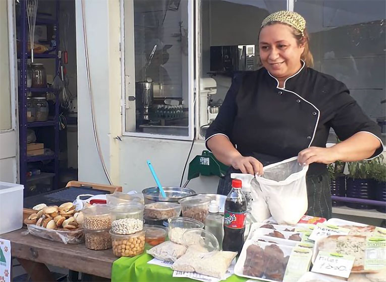 Feria Emprendedorxs Veganxs del Oeste