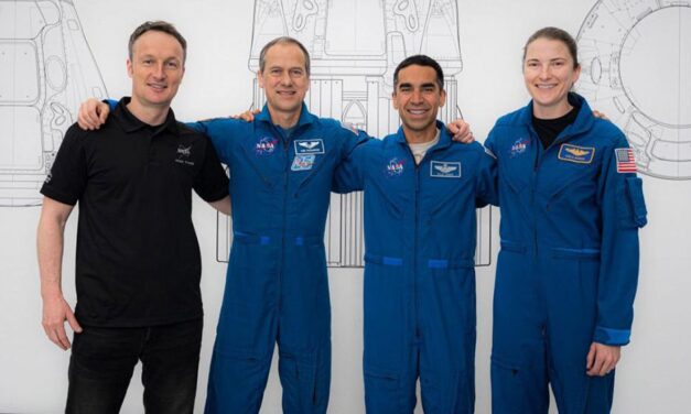 NASA: cuatro astronautas irán al espacio el próximo domingo