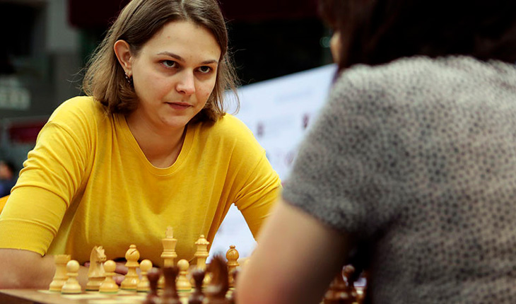 3 La ajedrecista Ana Muzychuk se niega a jugar el campeonato en Arabia Saudi CANDELA REITANO KARIM JAAFAR AFP