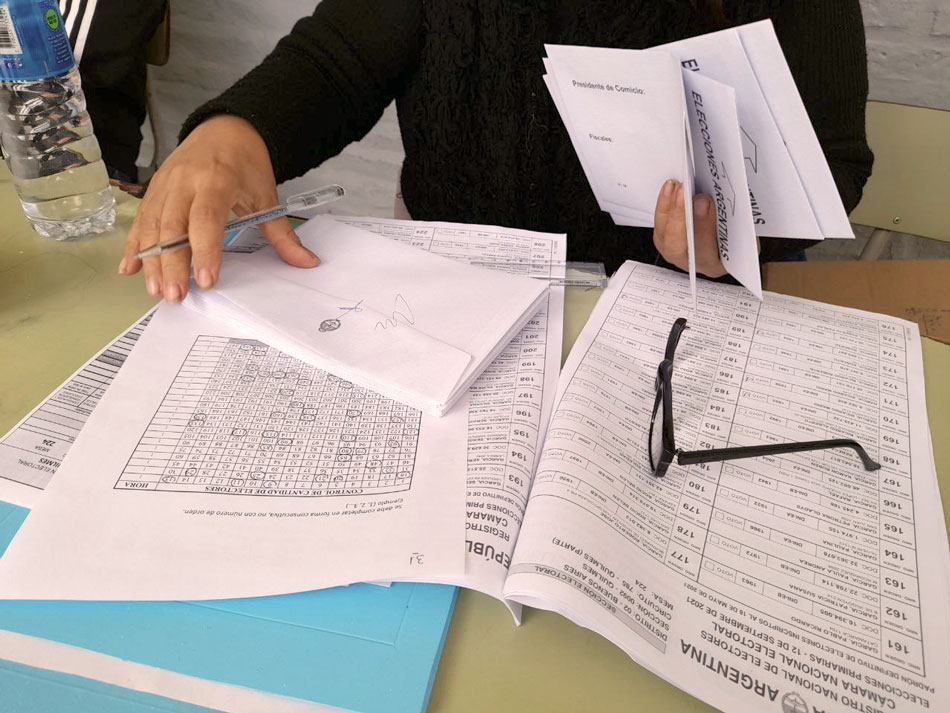 CUERPO Nota sobre elecciones motivos de la baja en la participacion en las PASO Grisel Gonzalez Creditos Estela Garcia