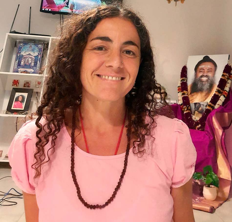 CUERPO1 Aniversario del nacimiento del maestro espiritual Swami Premananda Primera Parte Franco Montesino