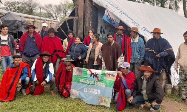 Acampe de Familias Campesinas en Chaco por una agenda de trabajo
