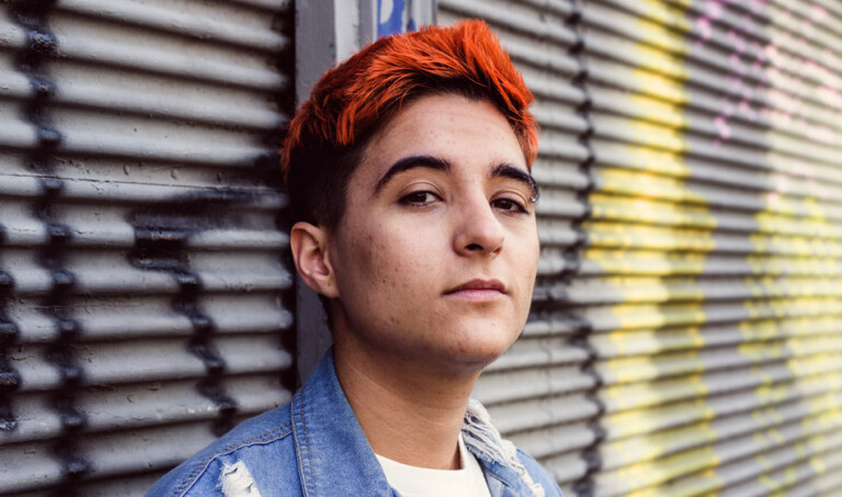 Valen Bonetto lanza “OTRX II”: un disco de folklore diverso