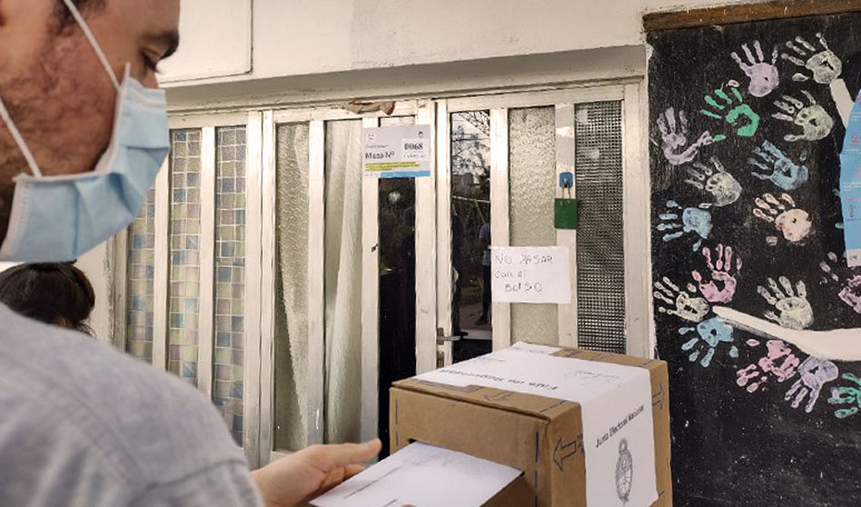 DESTACADA Nota sobre elecciones motivos de la baja en la participacion en las PASO Grisel Gonzalez Creditos Erika Suarez