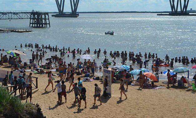 Corrientes: Rechazan la construcción de un Shopping en una playa pública