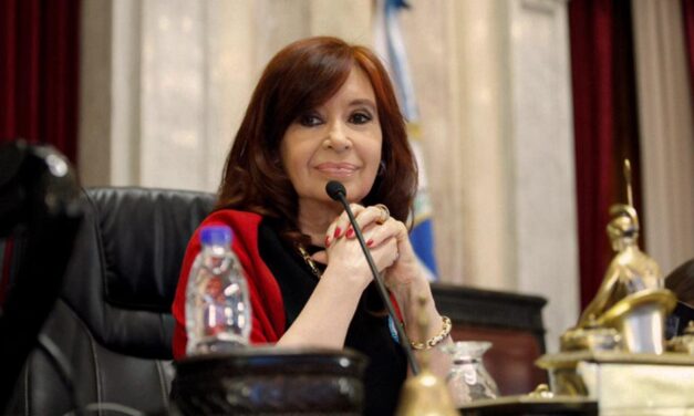 Hotesur: la vicepresidenta Cristina Fernández y sus hijes fueron sobreseídos