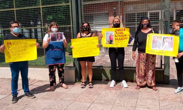Familiares se movilizaron a Tribunales para pedir la condena de Jorge Liendo