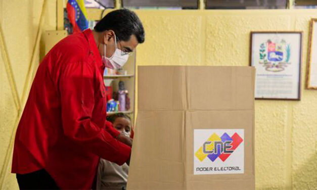El chavismo reafirma su poder tras ganar las elecciones regionales