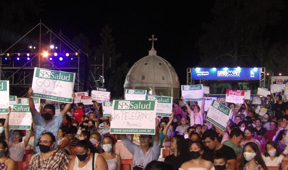 1 foto destacada. Foto 1 El gobernador Gustavo Valdes asistio a la Fiesta Nacional en dos oportunidades. Credito Sebastian Molina Sebastian Molina