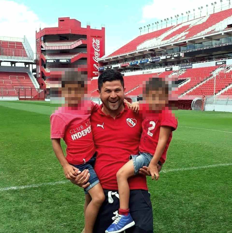 Dos detenidos por el crimen de Juan Calvente 3 2 CUERPO CREDITO Facebook Juan Calvente