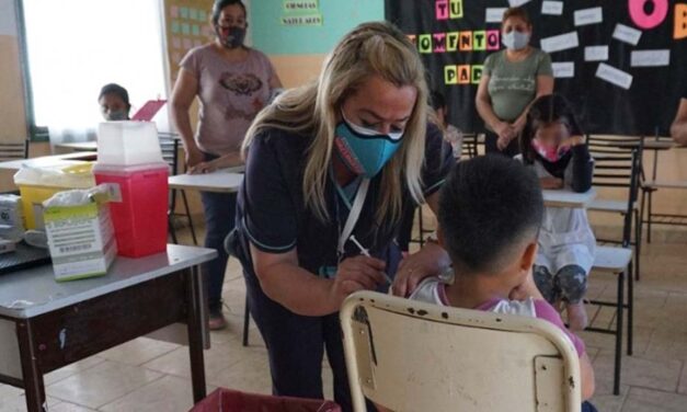 La Provincia de Buenos Aires buscará reforzar el plan de vacunación en las escuelas