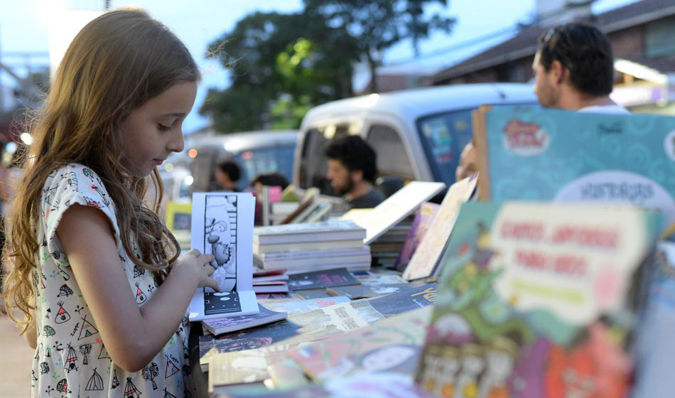 Feria de editores de Mar Azul