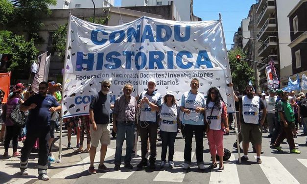 La CONADU Histórica rechazó el acuerdo con el FMI