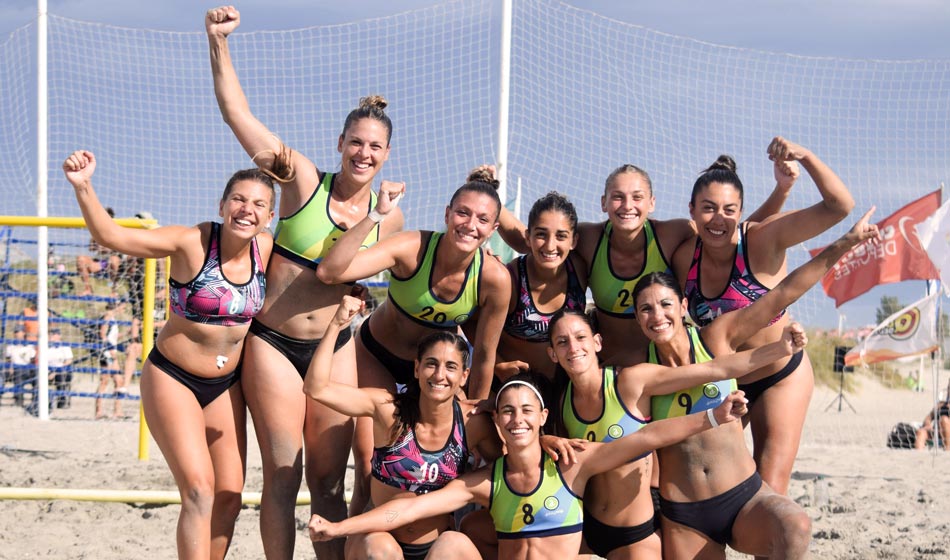 Beach handball