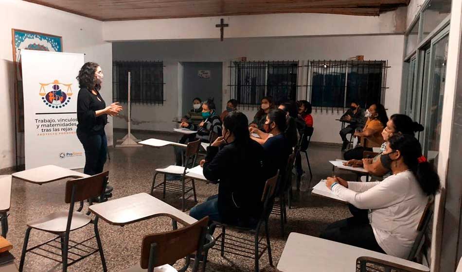 Corrientes: recolectan libros para equipar la unidad penitenciaria de mujeres