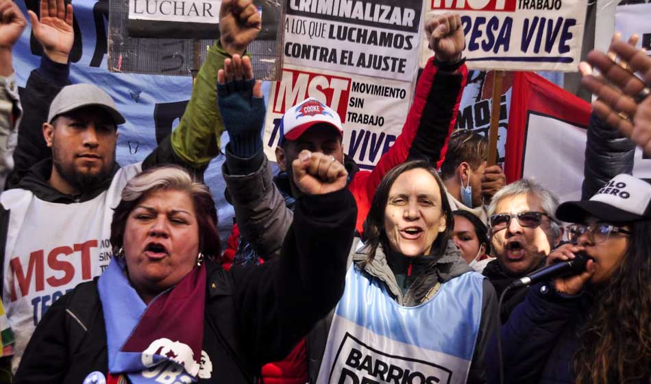 nuevo basta-de-criminalizar-las-protestas