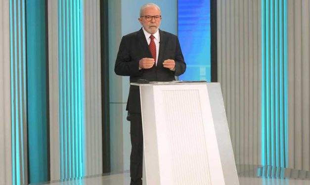 Tras un tenso debate, Lula se impuso en las encuestas
