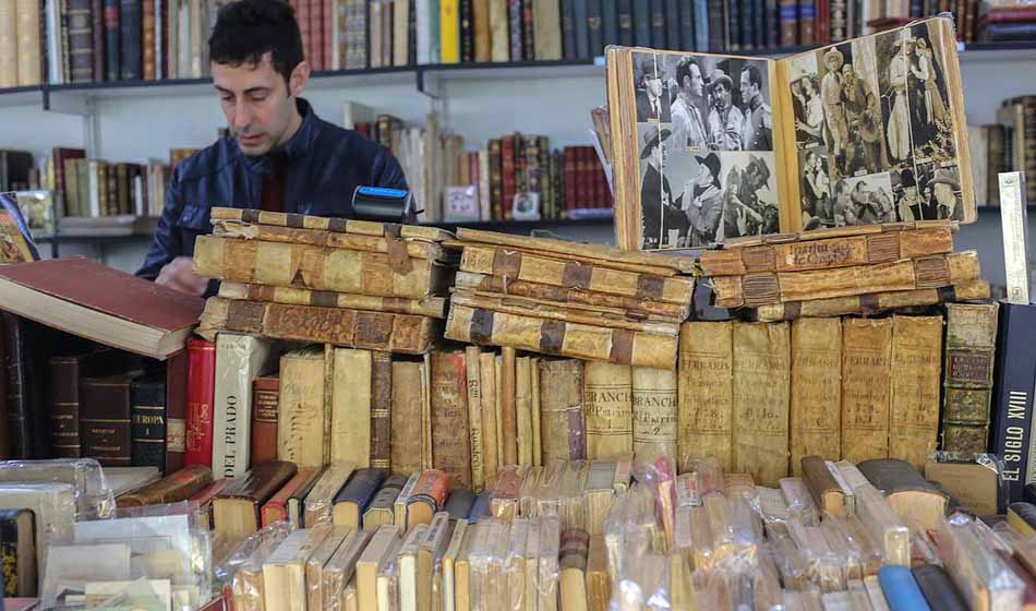 Feria del Libro Antiguo de Buenos Aires