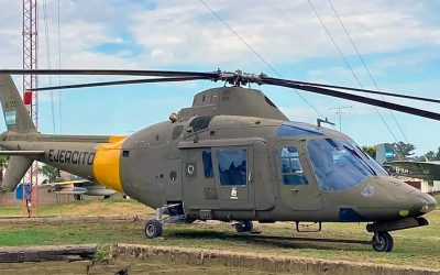 Prefectura donó un helicóptero Puma veterano de Malvinas a un Museo
