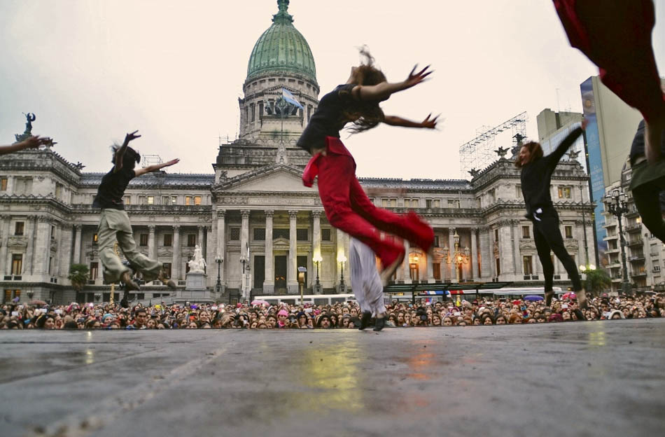 2 Credito Movimiento x la Ley Nacional de Danza