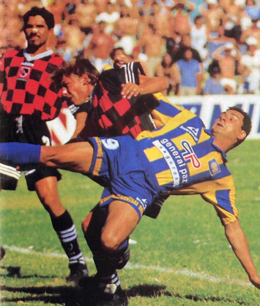 Partidos de fútbol que no pudieron completarse por expulsiones 2 3 Credito Twitter @lucianochein1