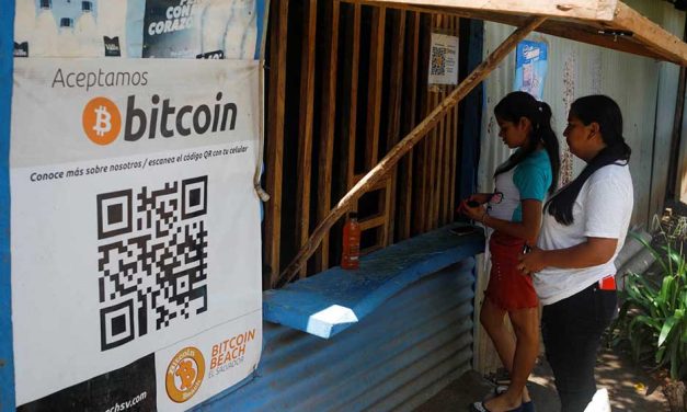 El Salvador, a un año de la adopción fallida del bitcoin