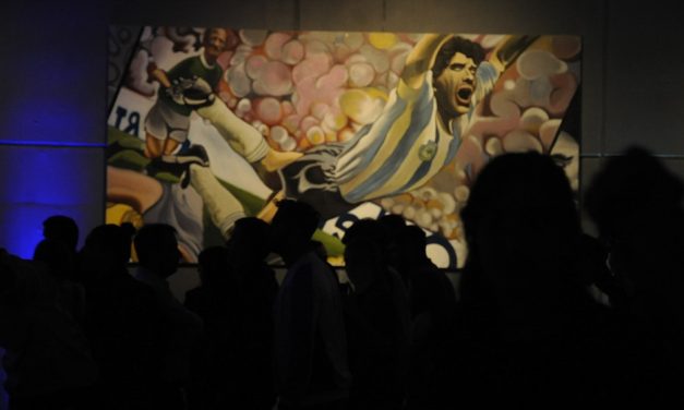 Catorce murales homenajean a Diego Maradona en La Plata