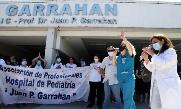 Profesionales del Hospital Garrahan pararán el próximo jueves