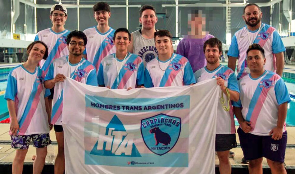 Los Carpinchos, el primer equipo de natación de varones trans del país 1 Carpinchos