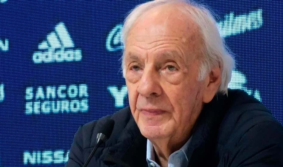 Cesar Luis Menotti El merito de la eleccion de Scaloni es de Tapia 01