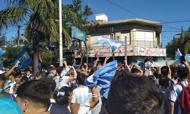 Ezeiza festejó el triunfo de la Argentina